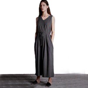 Grade & Gather Gray V neck sleeveless jumpsuit romper with waist tie, pockets S